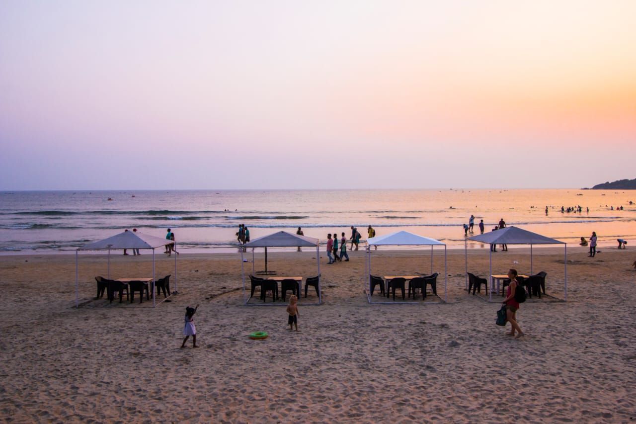 Cafe Del Mar Deluxe Sea View Cottage 11