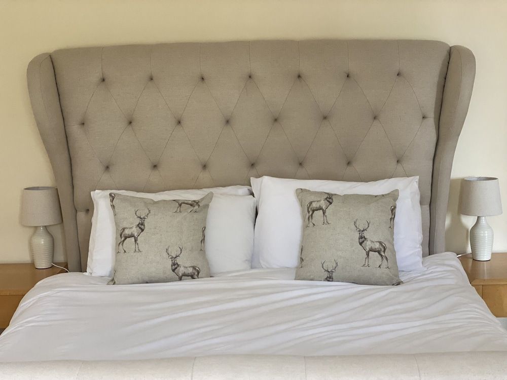 Burlton Inn Classic Double Room, Ensuite 2