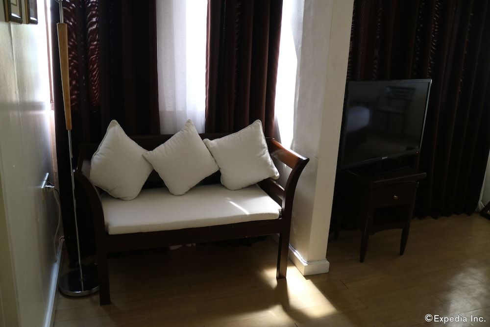 Harbor Town Hotel Junior Studio Suite 17