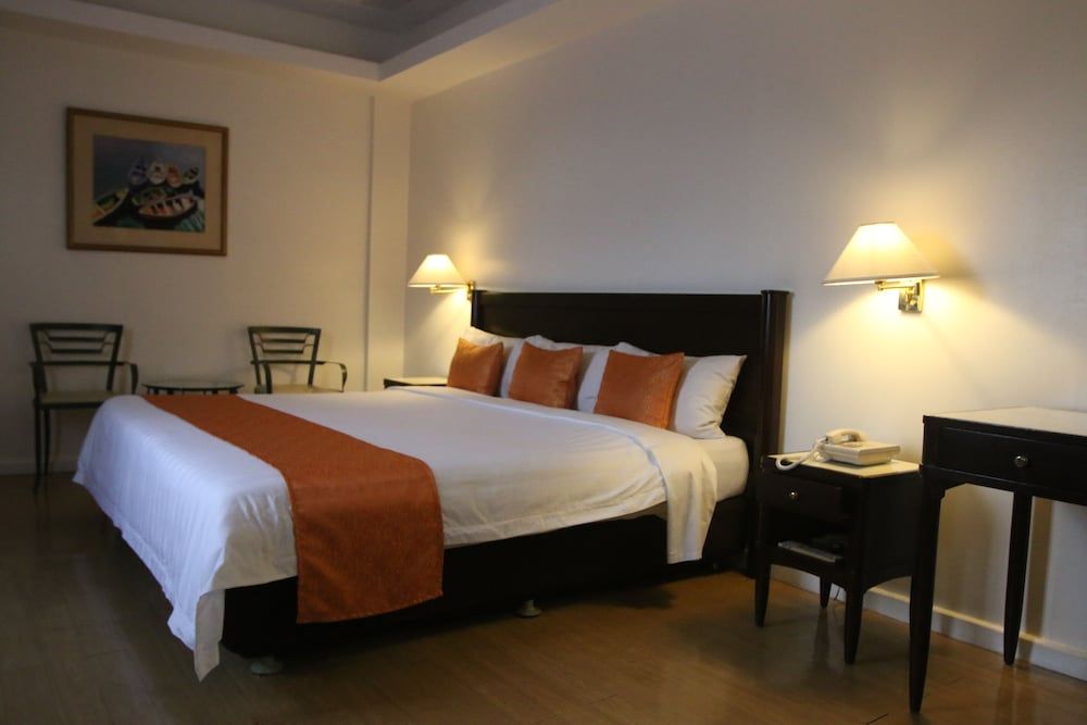 Harbor Town Hotel Junior Studio Suite 6