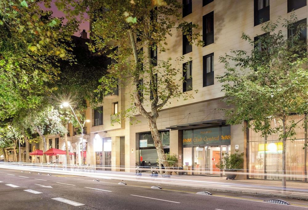 undefined Petit Palace Trencadis 4