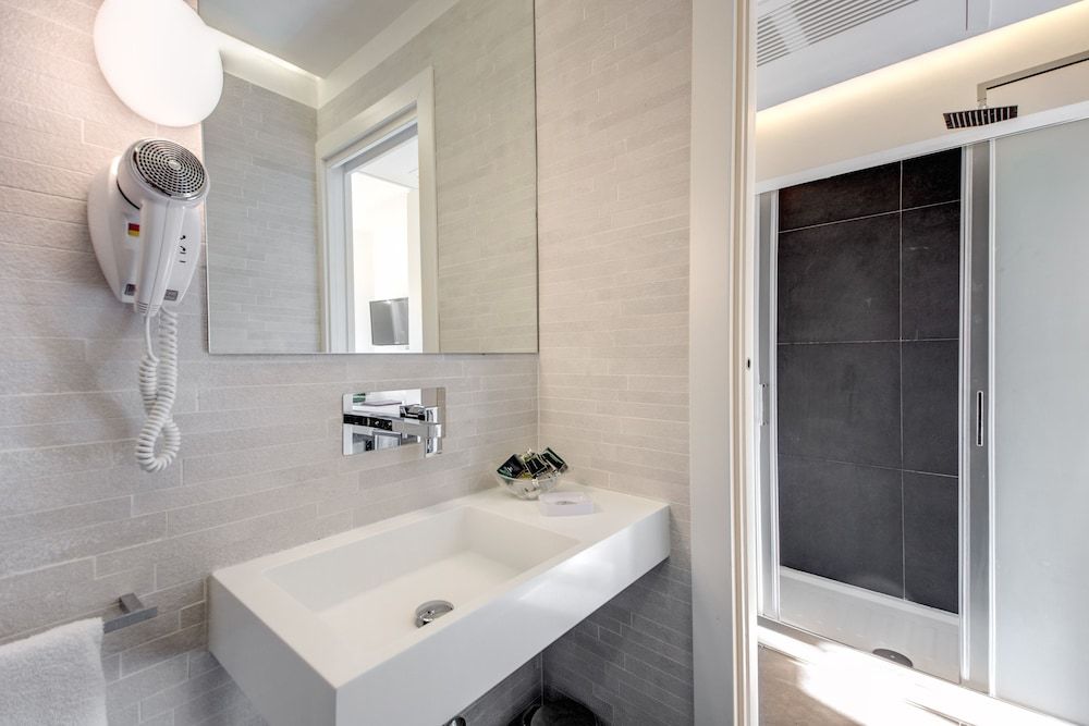 Hotel Abruzzi Romantic Double Room (Pantheon view) 8