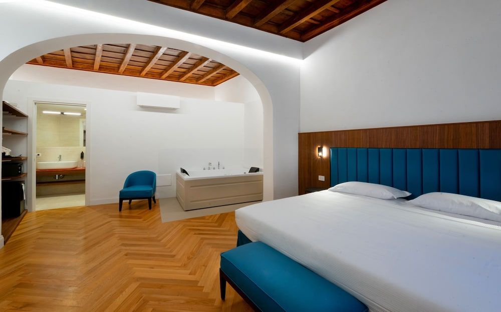 undefined Hotel Abruzzi 7