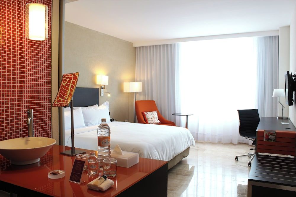 Fiesta Inn Chetumal Hotel Superior Room, 1 King Bed 2