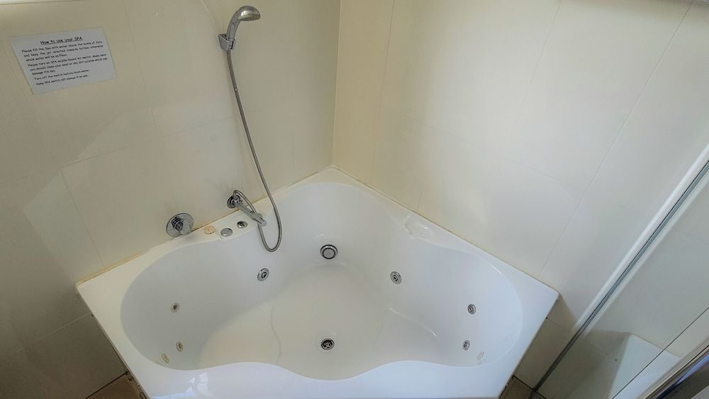 Copacabana Shores Deluxe Townhouse 9