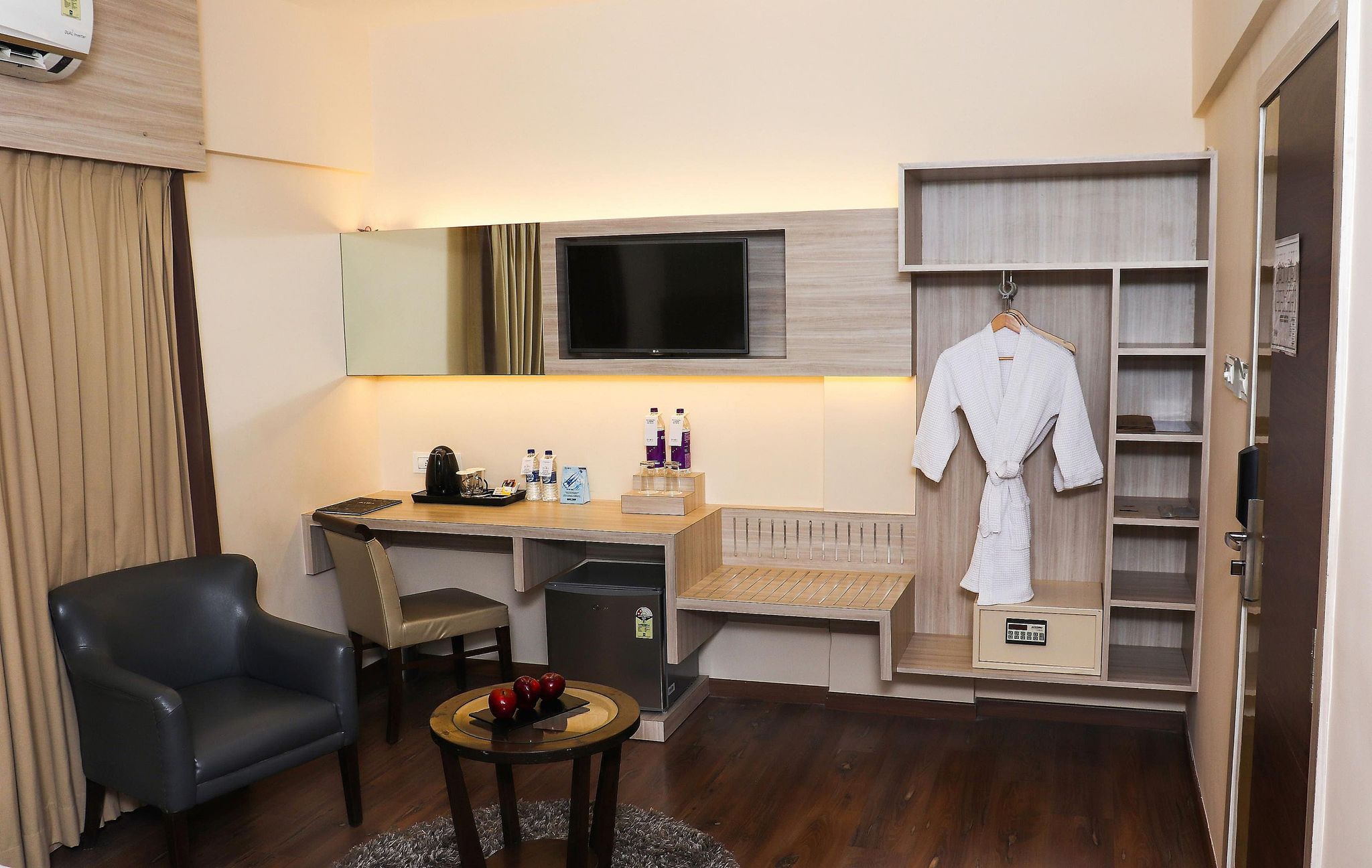 Hotel Bawa Regency Executive Room 7