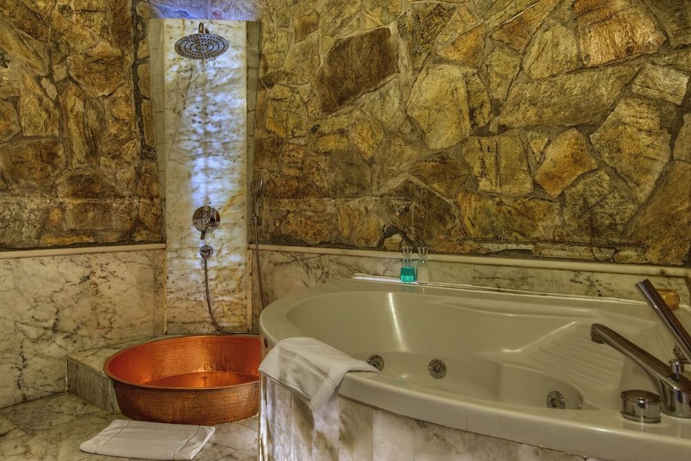 undefined MUSEUM HOTEL - Relais & Châteaux 10