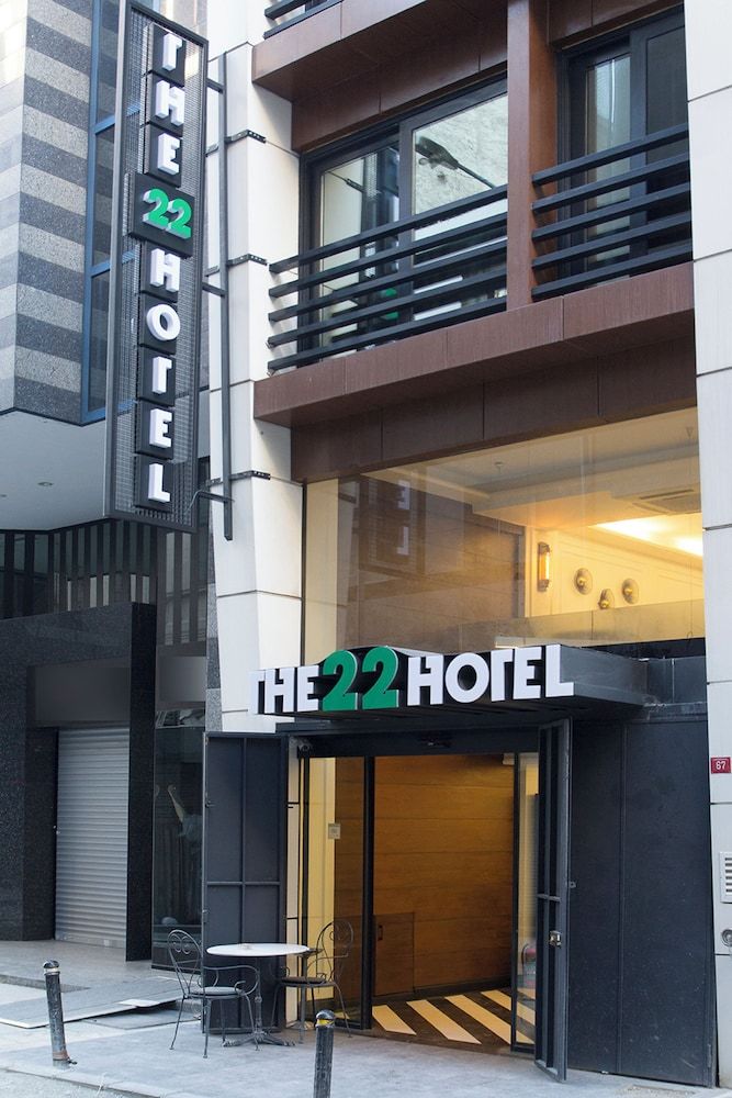 undefined The 22 Hotel 2
