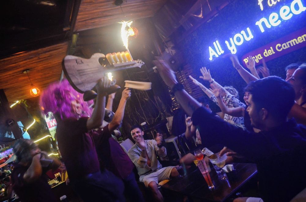 undefined Siesta Fiesta Hotel 10