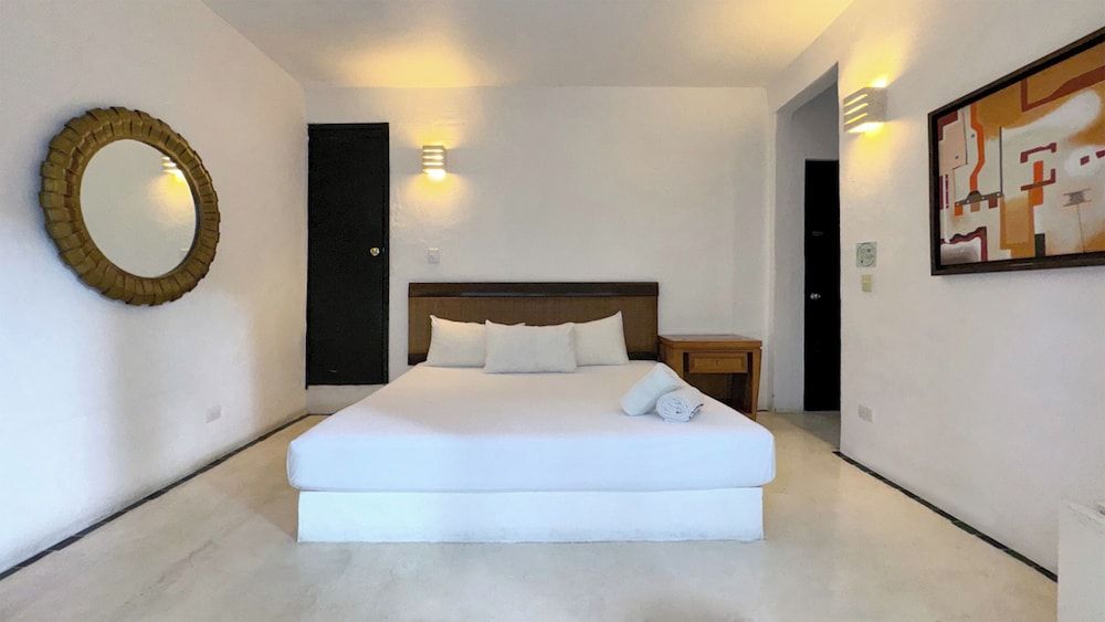 undefined Siesta Fiesta Hotel 2