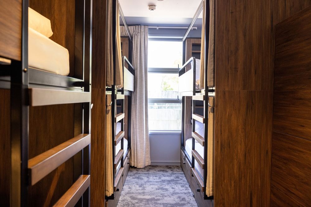 Haka House Rotorua Bed in 6 Bed Dorm - Female 3