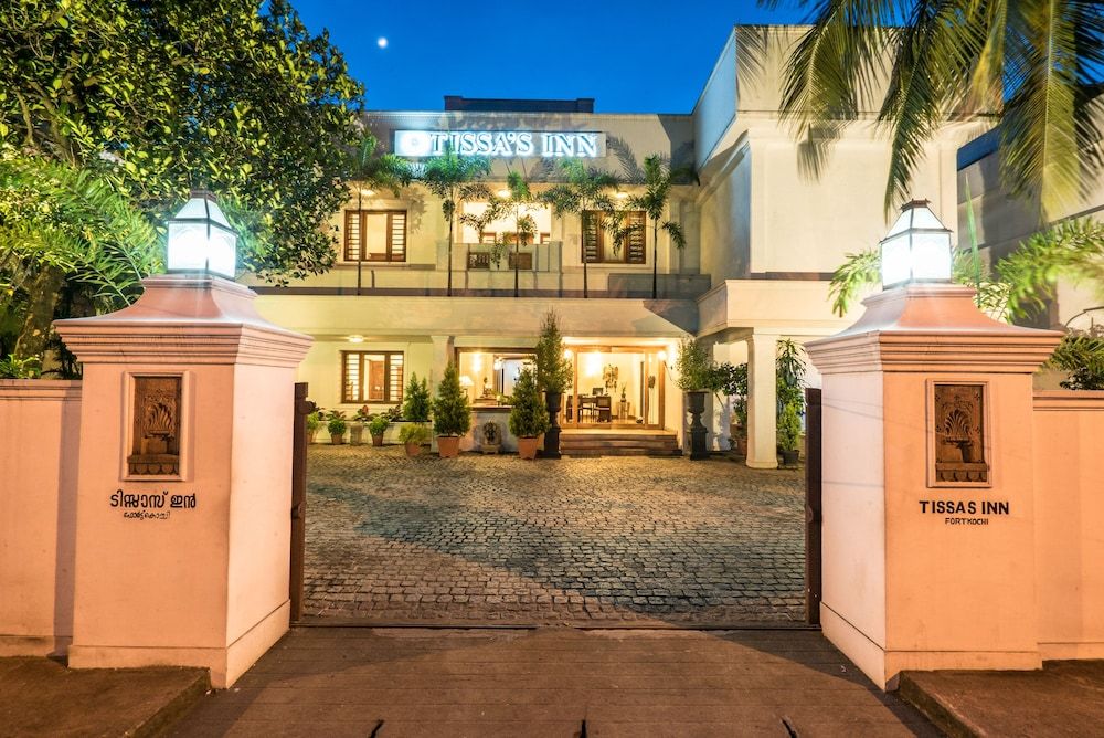 undefined Tissa's Inn 6