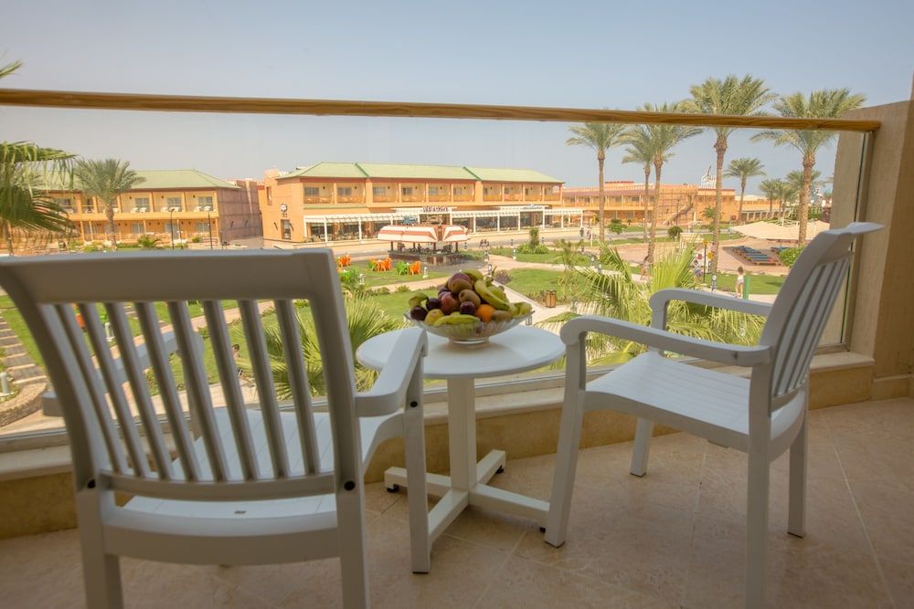 Pickalbatros Aqua Blu Sharm El Sheikh Deluxe Double Room 5