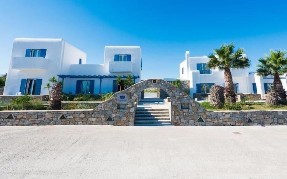 undefined Giannoulaki Hotel 3
