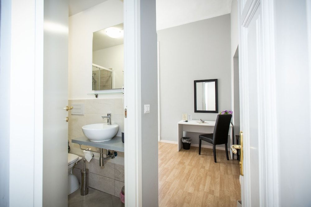 El Dorado Vatican Double or Twin Room 14