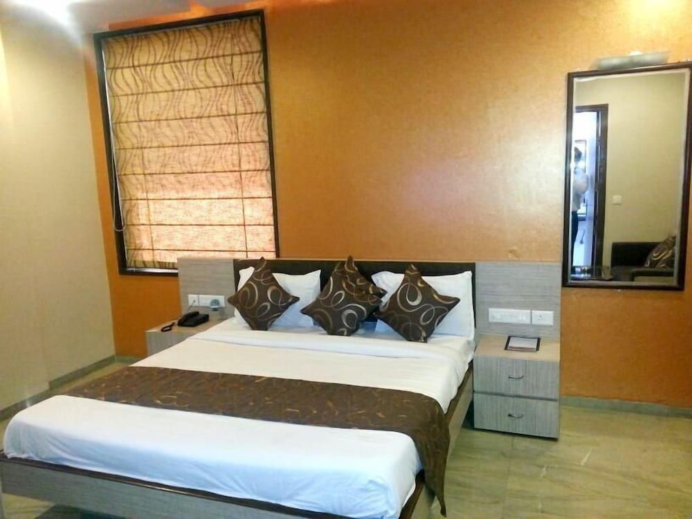 Royal View Hotel Deluxe Room 10