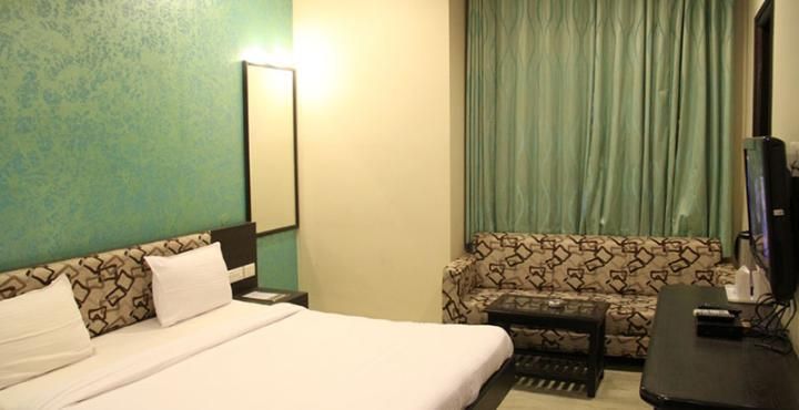 Royal View Hotel Deluxe Room 15