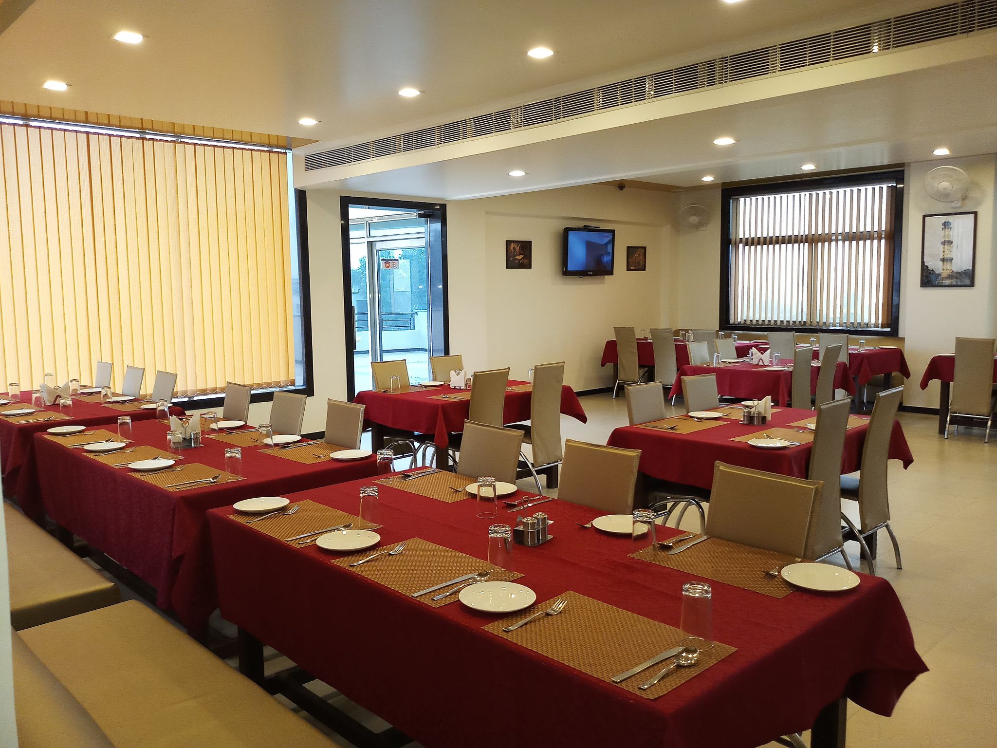 undefined Royal View Hotel 10