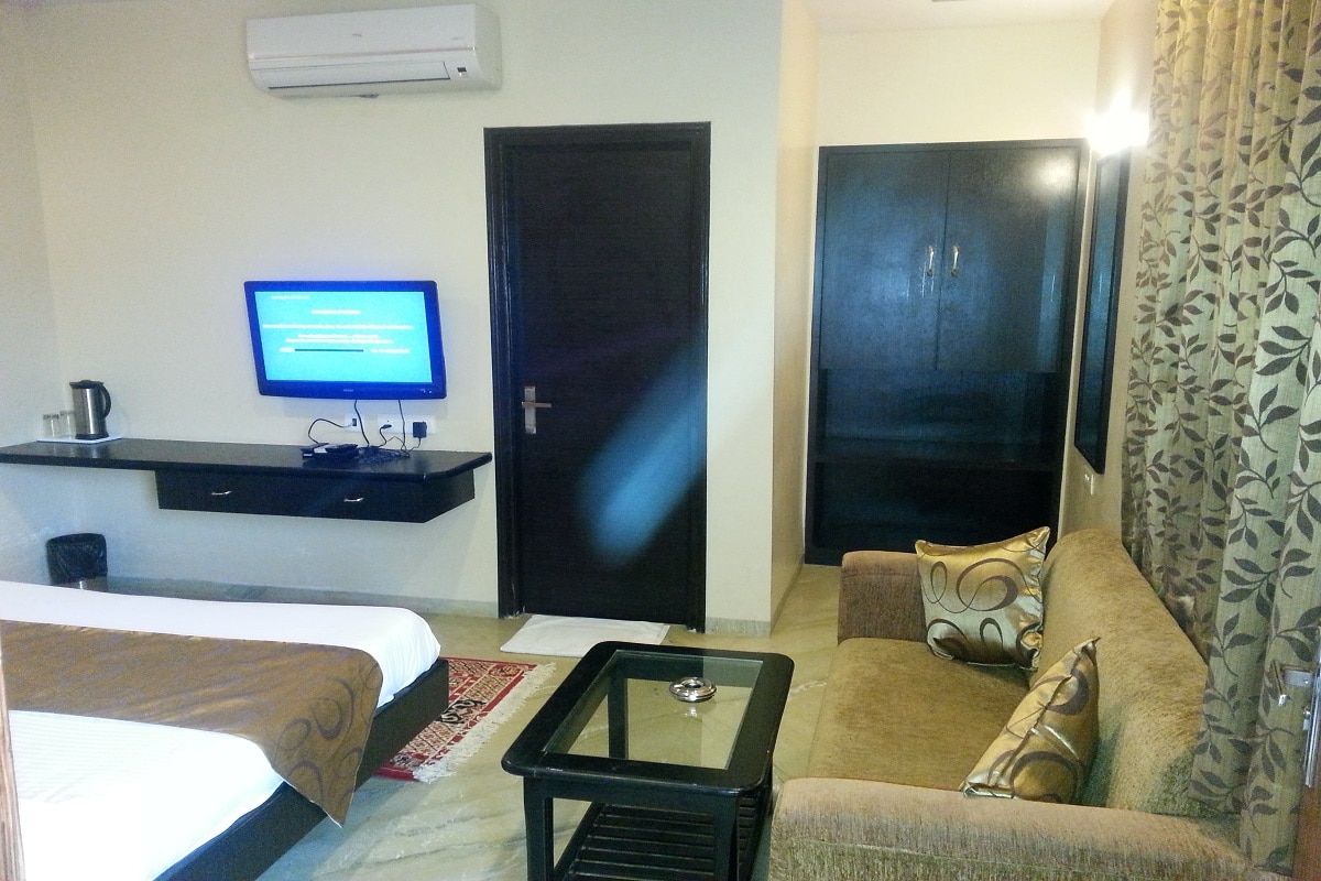 Royal View Hotel Deluxe Room 19