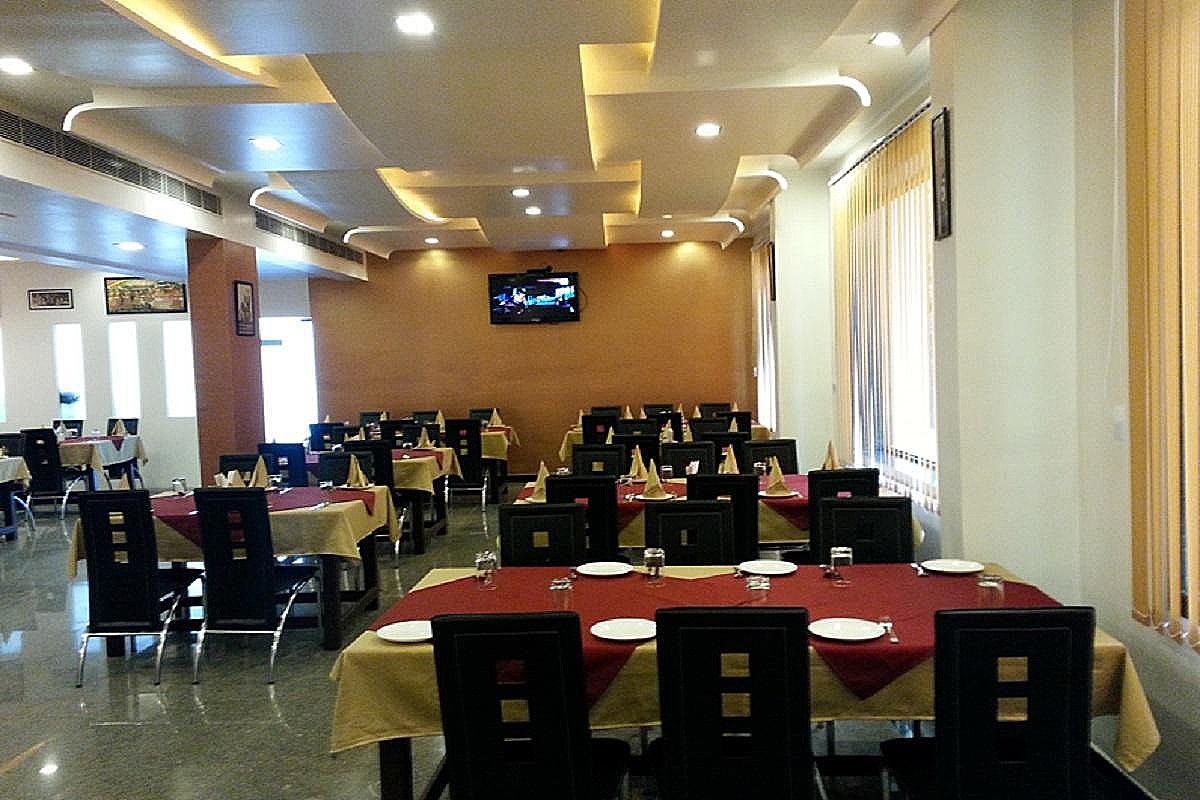 undefined Royal View Hotel 10