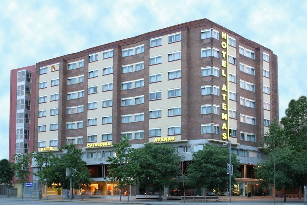undefined Catalonia Atenas 3
