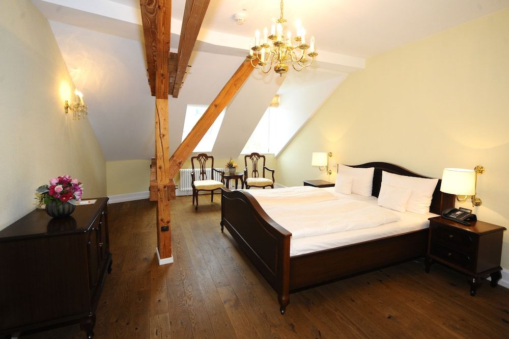 HELIOPARK Bad Hotel zum Hirsch Superior Double Room 2