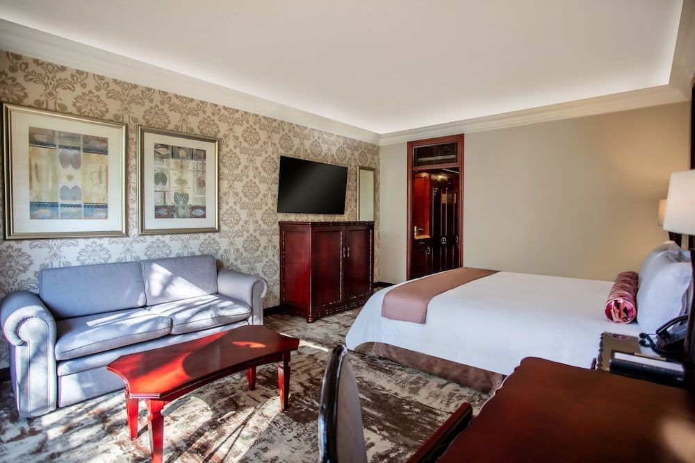 The Cascades Hotel at Sun City Resort