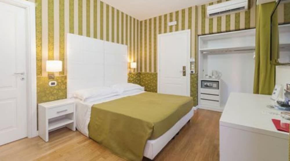 Trevi 41 Hotel Double Room, Annex Building 5