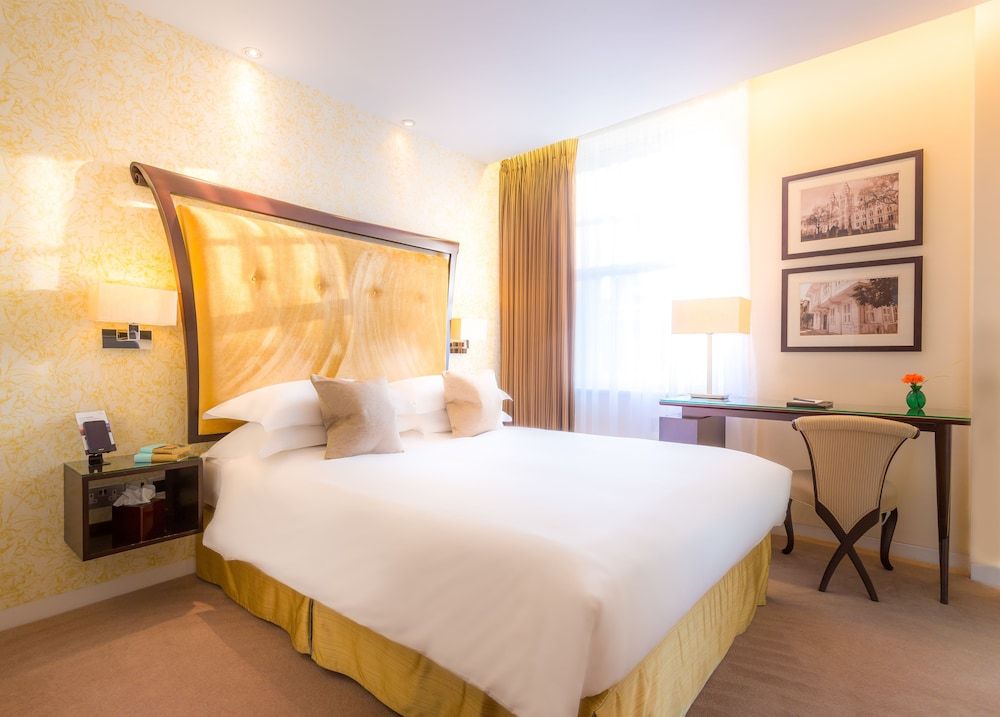 undefined Ten Manchester Street