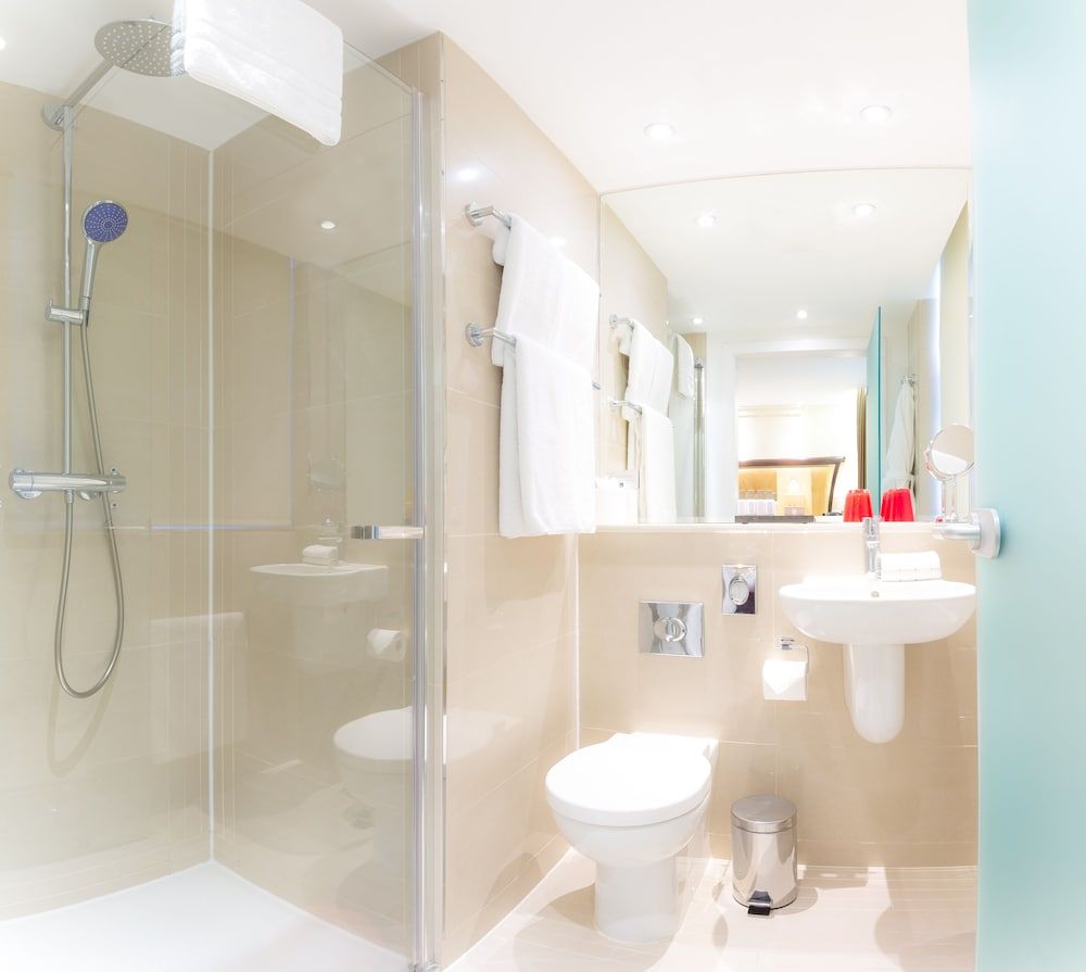 Ten Manchester Street Double Room 6