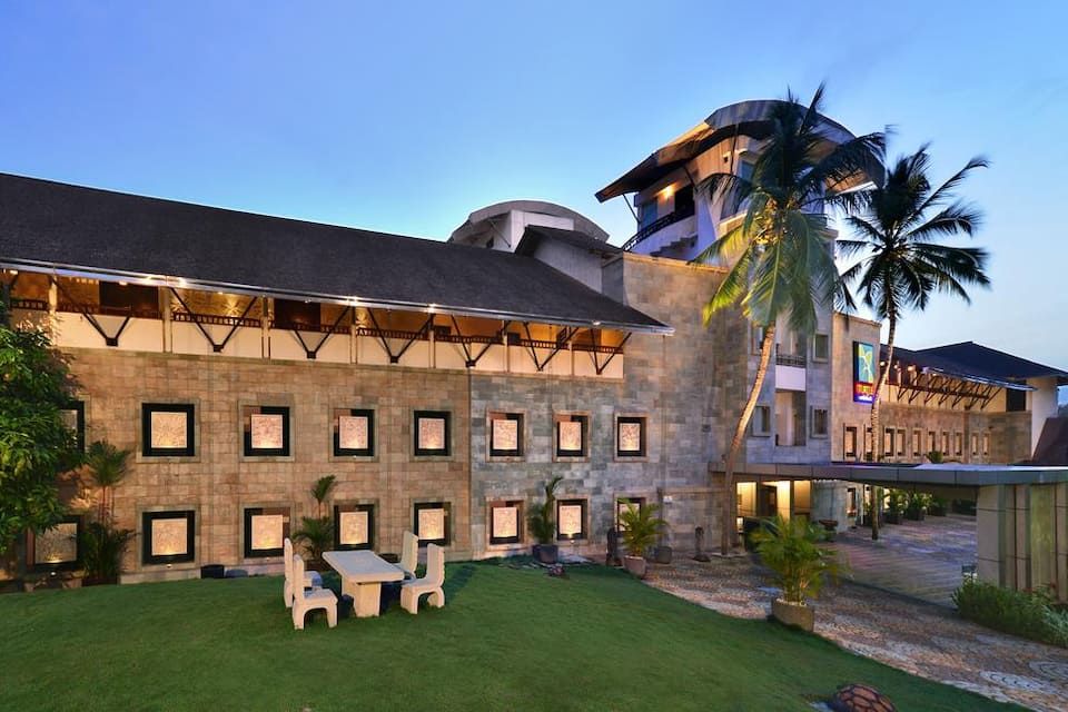 Hotel Exterior