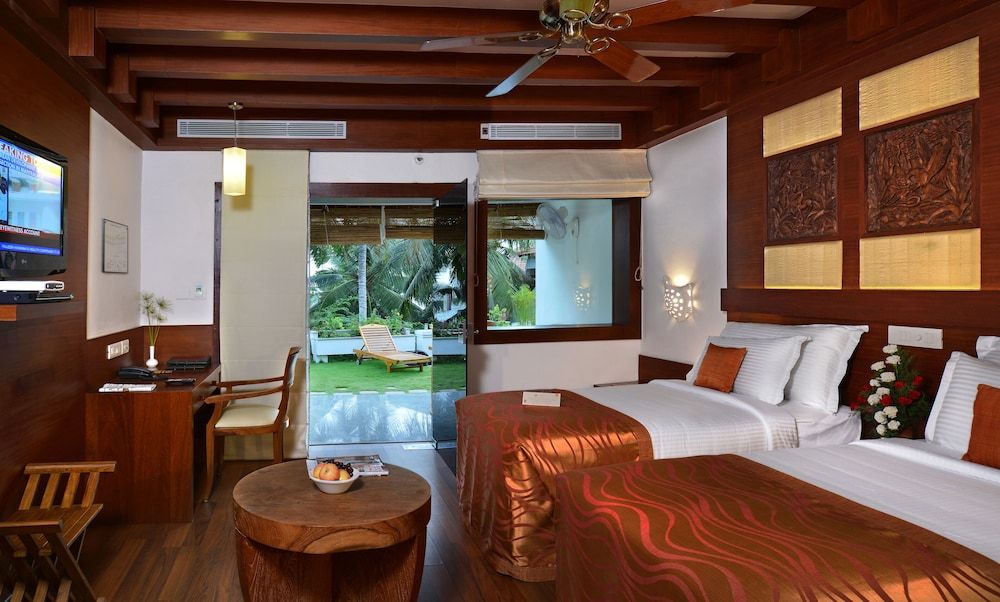 Gokulam Grand Turtle On The Beach Deluxe Room