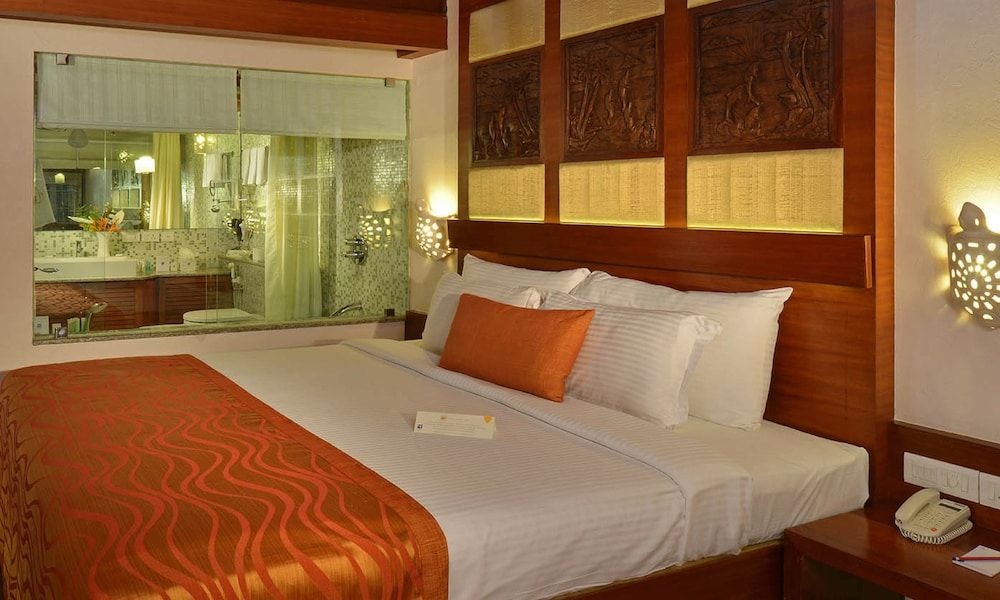 Gokulam Grand Turtle On The Beach Deluxe Room 3