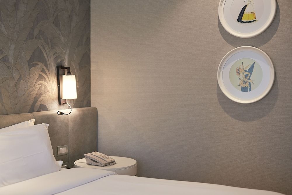 Manto Hotel Lima - MGallery  Collection Classic Room, 1 King Bed 4