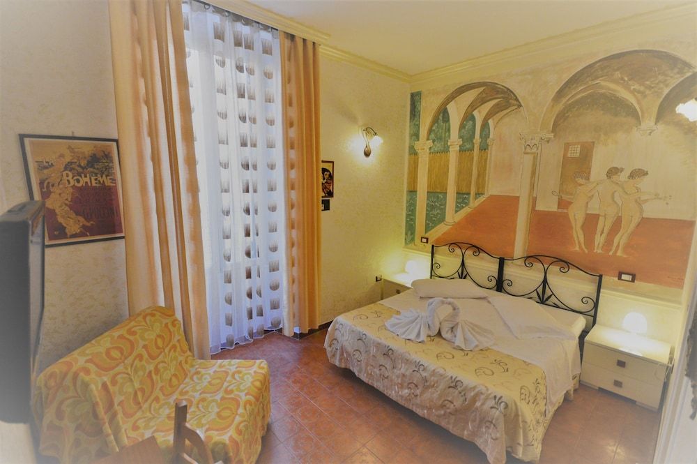 undefined Hotel Alexis 2