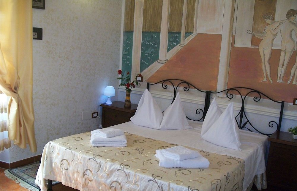 Hotel Alexis Classic Double Room, Private Bathroom 4