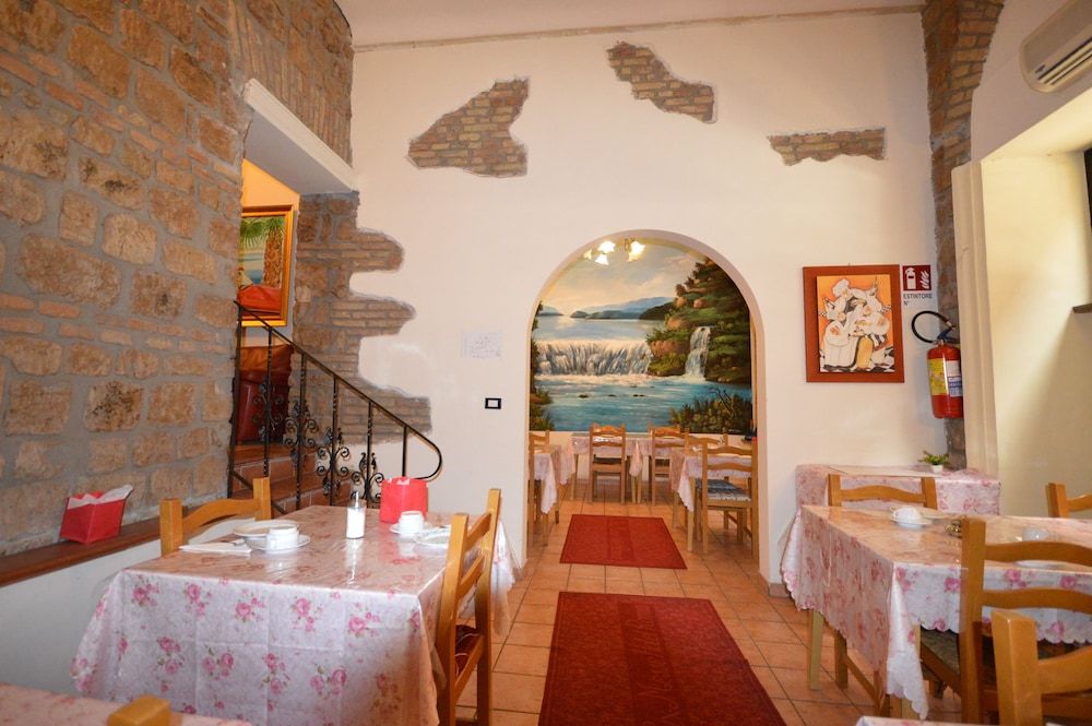 undefined Hotel Alexis 7