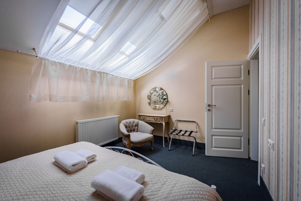 Moon Garden Boutique Hotel Deluxe Studio Suite 7