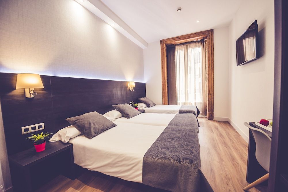 undefined Hostal Marlasca 7