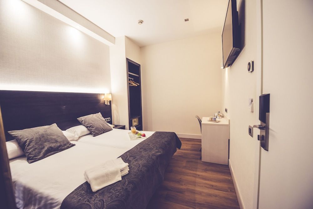 Hostal Marlasca Double Room 5