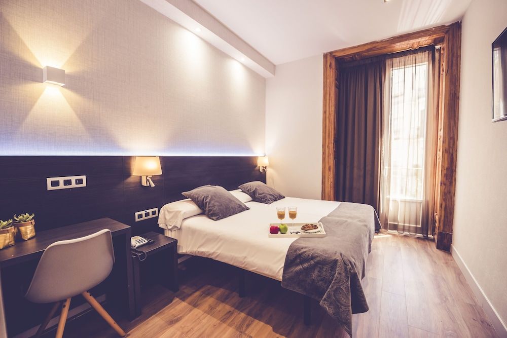 Hostal Marlasca Double Room 3