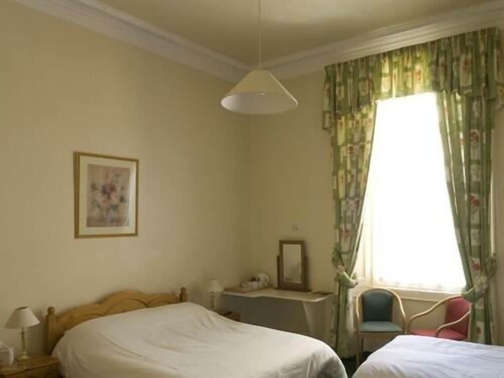 undefined Hanover House Hotel 6