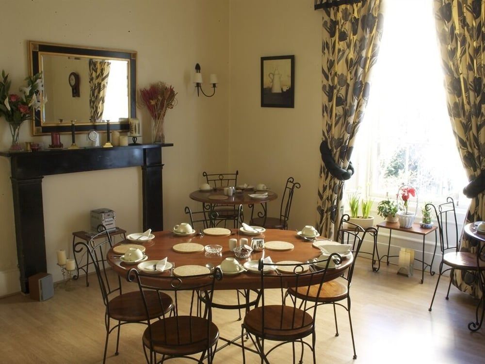 undefined Hanover House Hotel 4