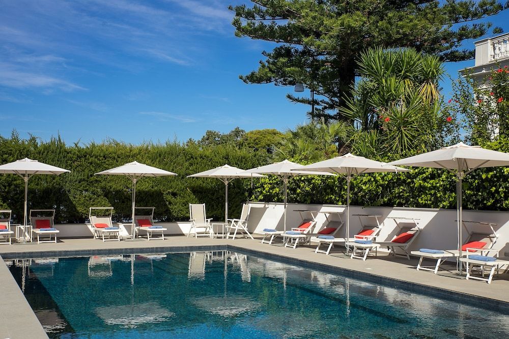 undefined Hotel Villa Garden 6