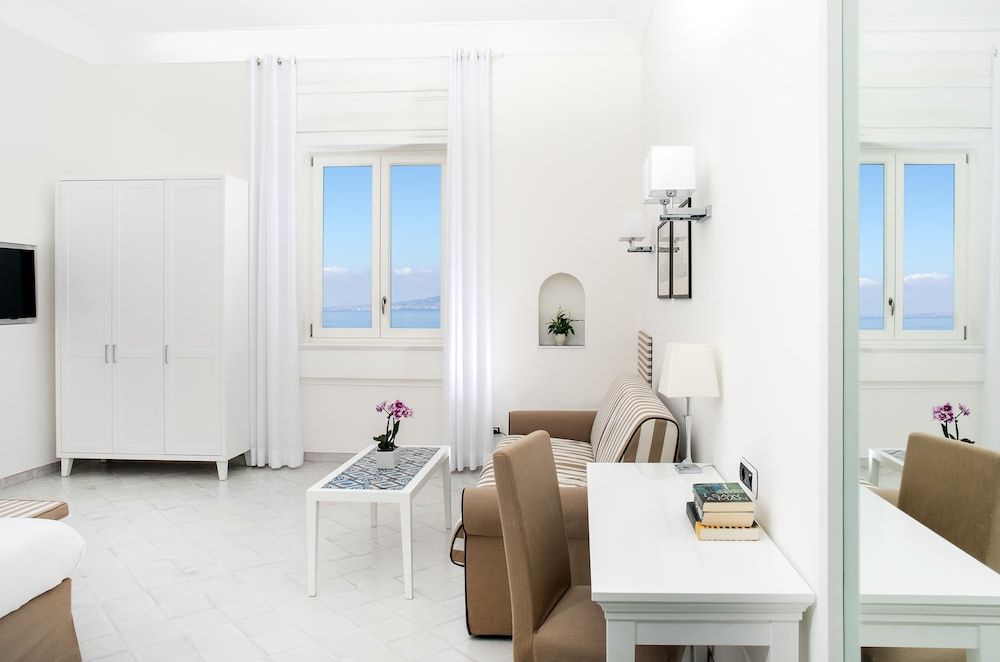 undefined Hotel Villa Garden 2