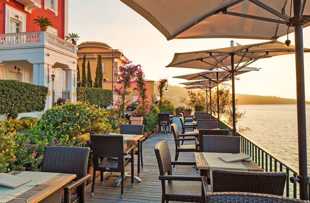 undefined Hotel Villa Garden 8