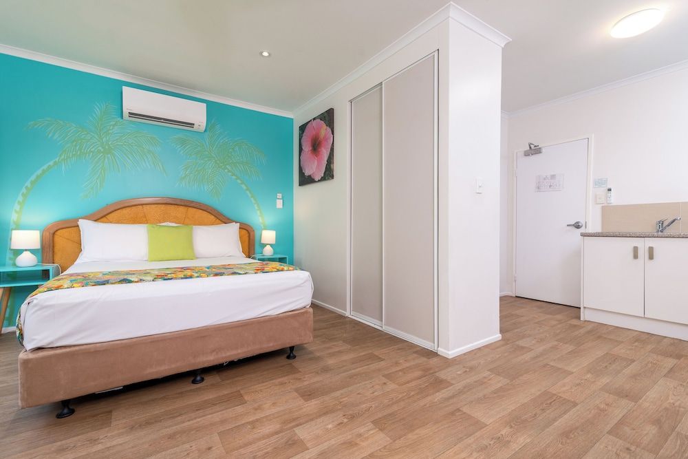 Port Douglas Motel Studio, 1 Queen Bed 21