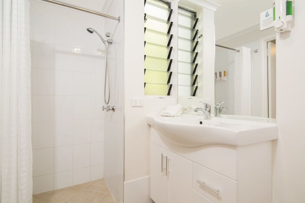 Port Douglas Motel Studio, 1 Queen Bed 25