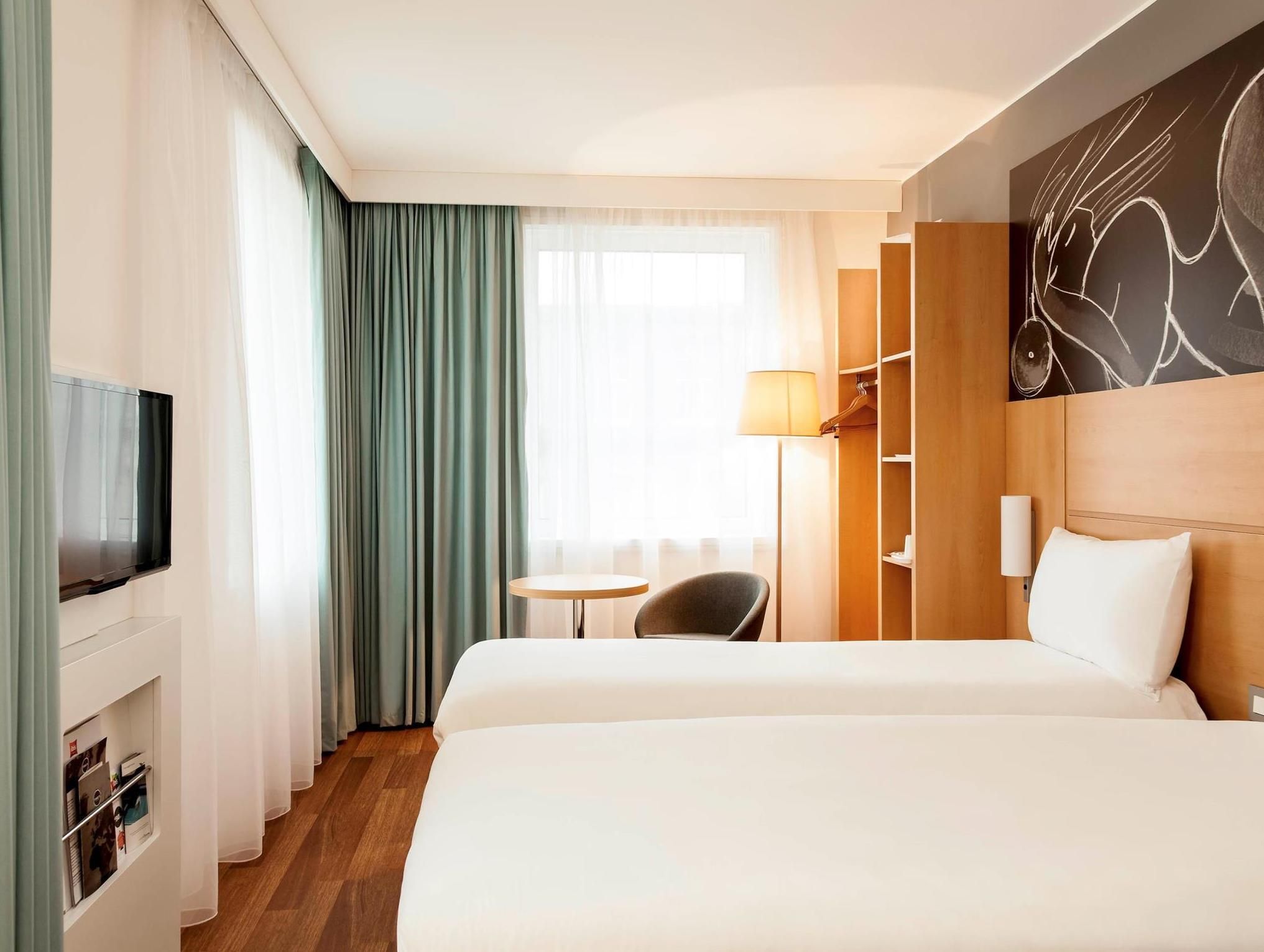 Twin room with 2 beds