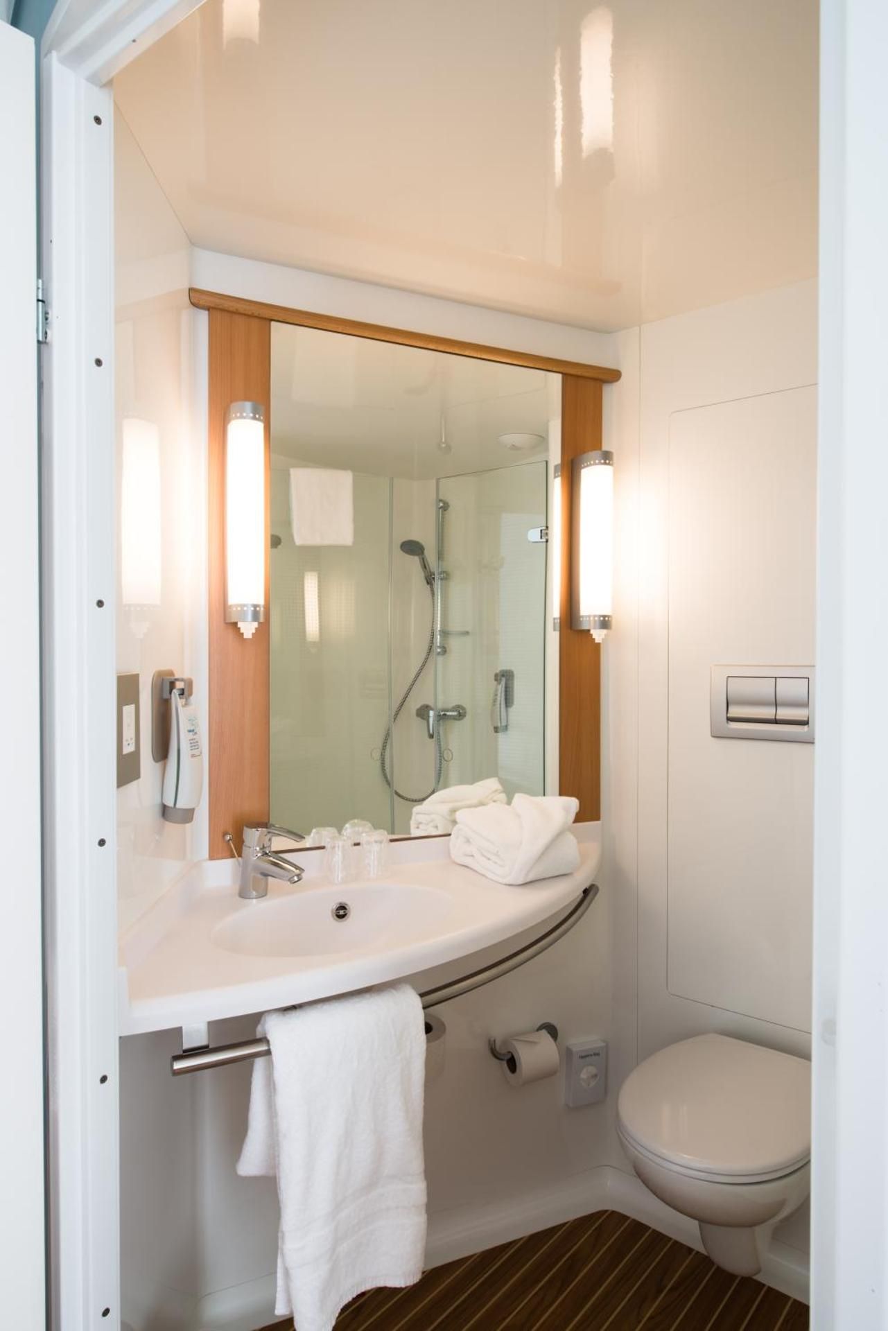 Twin room with 2 beds
